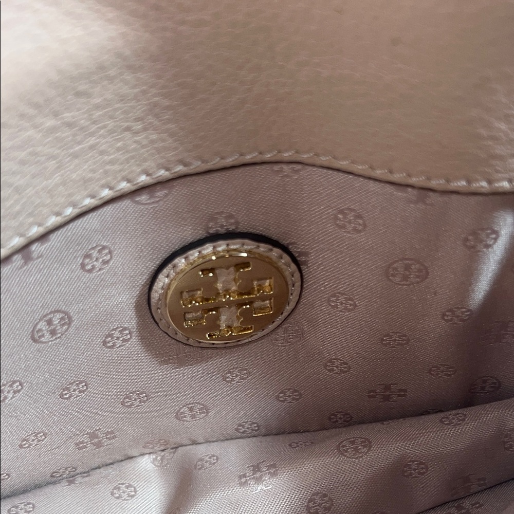 Tory Burch Light Pink Crossbody Bag - Picture 4 of 5